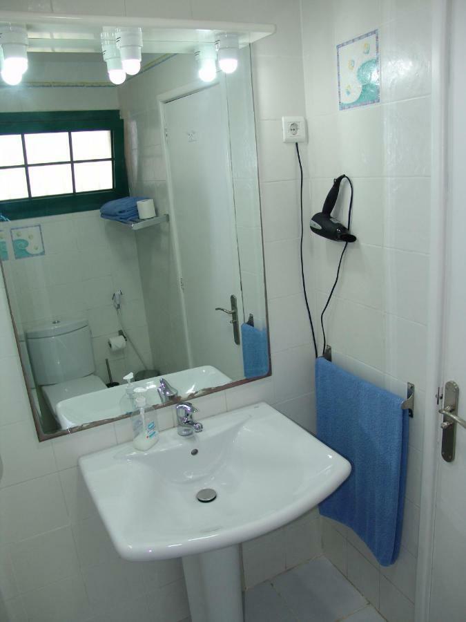 Moderno Apartamento Con Vistas Al Mar Playa Del Aguila  Bagian luar foto